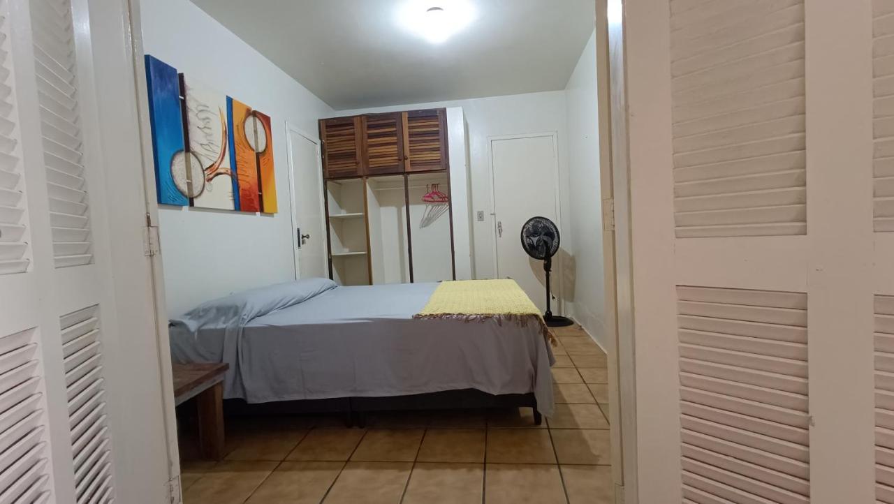 Apartamento Terreo Com Ar Condicionado E 2 Suites Bem Localizado กาโรปาบา ภายนอก รูปภาพ